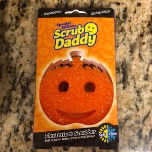 Halloween scrub daddy